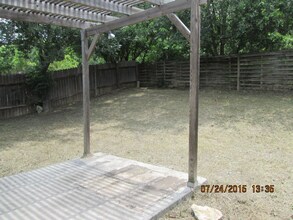3932 Heritage Hill Dr in San Antonio, TX - Building Photo - Building Photo