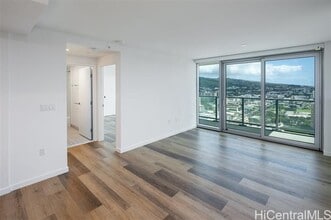 1515 Liona St in Honolulu, HI - Building Photo - Building Photo