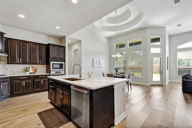 property at 177 Tangerine Dr