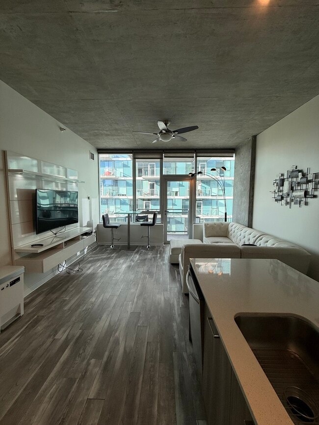 property at 1345 S Wabash Ave