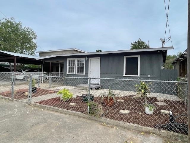 4209 Springfield Ave in Laredo, TX - Building Photo - Building Photo