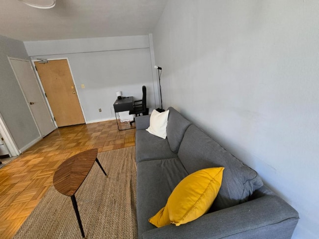 property at 2041 I St NW