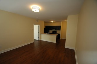 Park Edge Apartments in Louisville, KY - Building Photo - Interior Photo