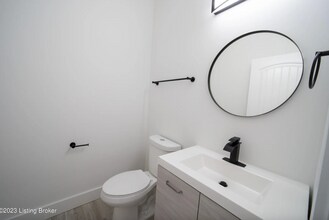 60 Garden Dr in Taylorsville, KY - Building Photo - Building Photo