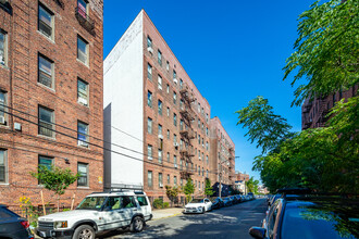 645 E 26th St in Brooklyn, NY - Building Photo - Building Photo