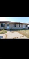 737 9th St, Unit 737 9th St in Colona, IL - Building Photo
