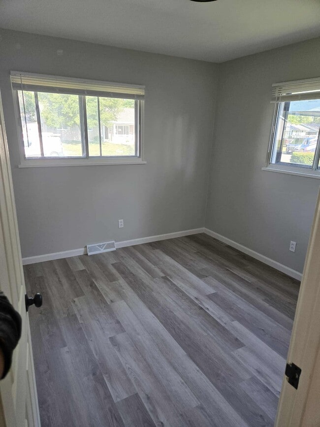 630 Gerald Ave in Florissant, MO - Building Photo - Building Photo