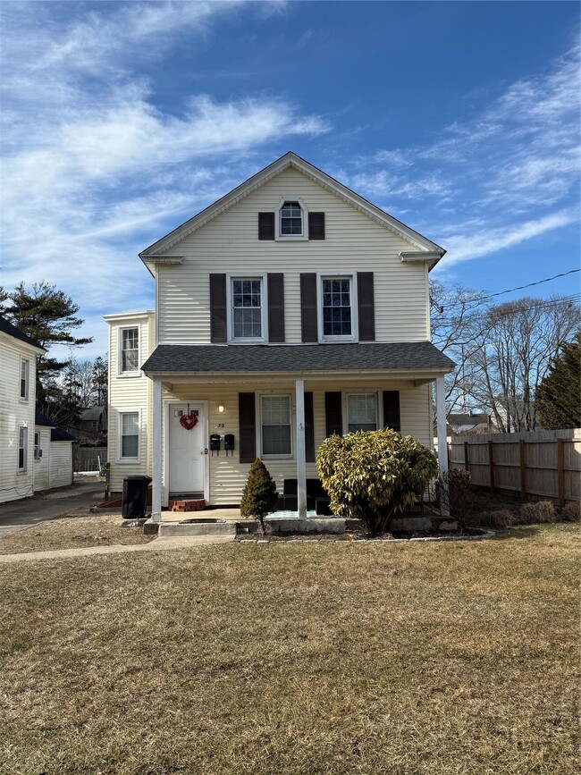 70 Atlantic Ave in West Sayville, NY - Building Photo - Building Photo