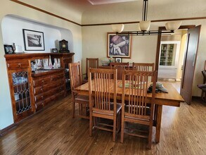 4564 E Talmadge Dr-Unit -Room 1 in San Diego, CA - Building Photo - Building Photo