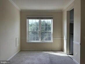 660 Gateway Dr SE in Leesburg, VA - Building Photo - Building Photo