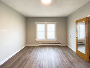 1924 W Jackson St in Muncie, IN - Building Photo - Building Photo