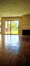 8413 Sands Point Dr in Houston, TX - Building Photo - Building Photo