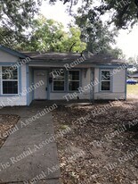 1202 N McGuire Ave in Monroe, LA - Building Photo