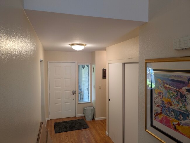 2004 Raphael Ct in Walnut Creek, CA - Building Photo - Building Photo