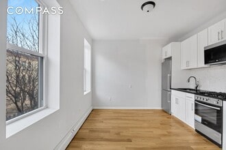 184 Herkimer St in Brooklyn, NY - Building Photo - Building Photo