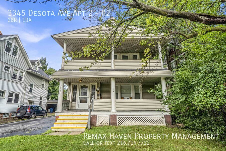 3345 Desota Ave in Cleveland Heights, OH - Foto de edificio