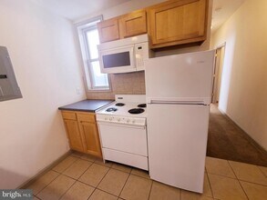 1607 W Oxford St in Philadelphia, PA - Building Photo - Building Photo