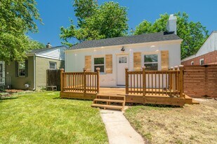 2160 S Logan St in Denver, CO - Building Photo