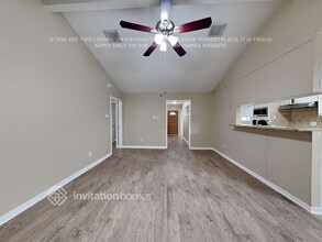 801 Newport Blvd in League City, TX - Building Photo - Building Photo