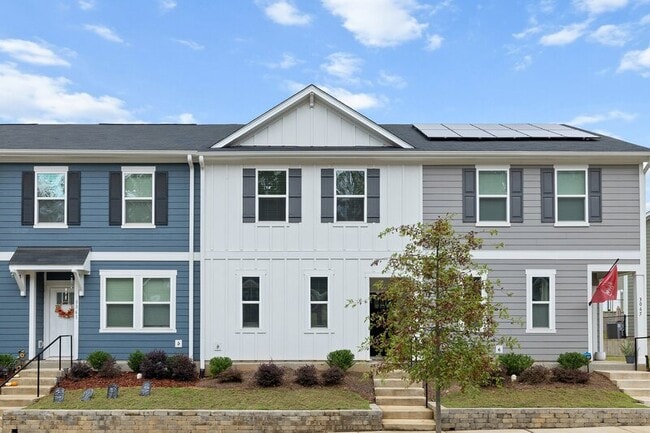 property at 3063 Spline Cir