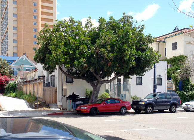 1637 State St in San Diego, CA - Building Photo - Building Photo