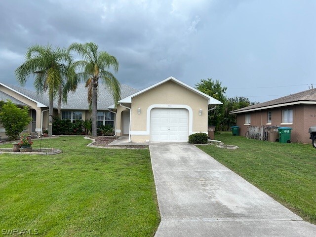 911 SE 14th Terrace in Cape Coral, FL - Foto de edificio