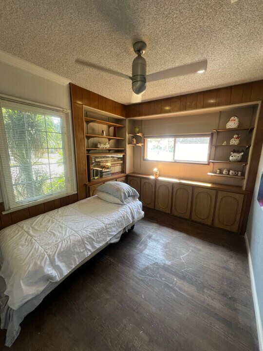 6002 Hazelbrook Ave in Lakewood, CA - Building Photo