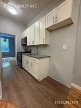 1235 Union Ave in Bronx, NY - Building Photo - Building Photo