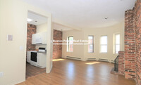 42 St Germain St in Boston, MA - Building Photo - Building Photo