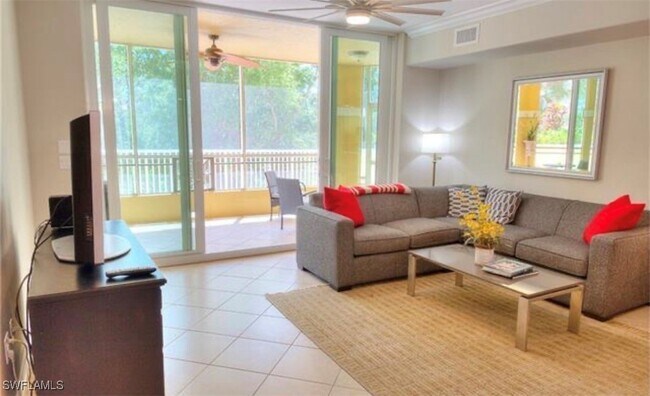 property at 2738 Tiburon Blvd E