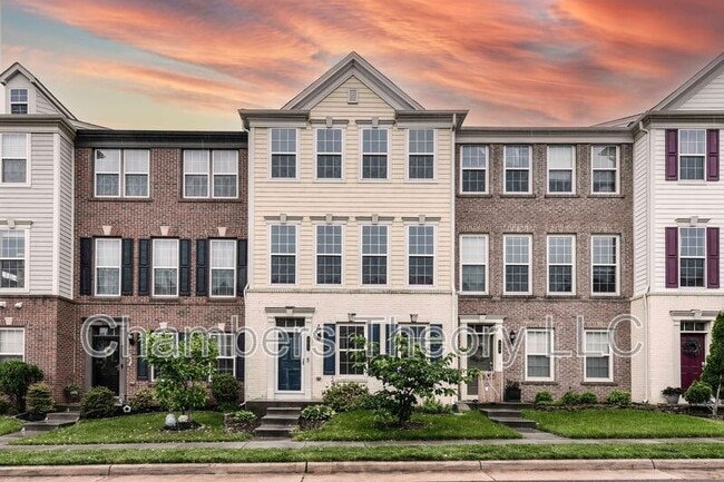 property at 331 Pink Azalea Terrace SE