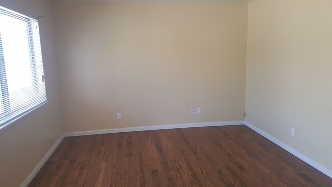 1709 N Cedar Blvd in Cedar City, UT - Building Photo - Building Photo
