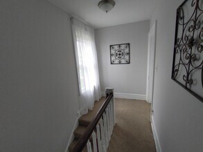 2029 Walnut St, Unit 2 - 2nd Floor in Holmes, PA - Building Photo - Building Photo