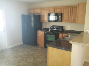 1905 Serenade Cir in Raleigh, NC - Foto de edificio - Building Photo