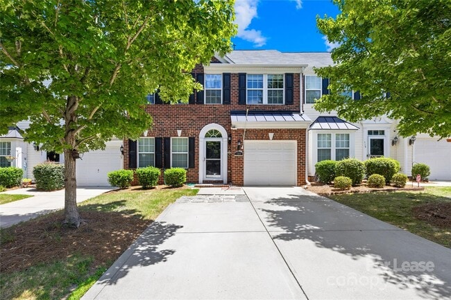 property at 709 Prospect Lane