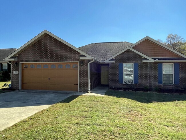 property at 106 Summerset Ln