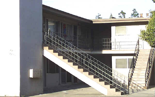 4453 - 4455 Rosebud Ln in La Mesa, CA - Building Photo - Building Photo