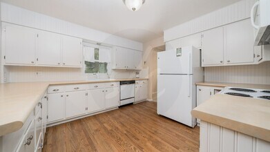 110 Trout Ave in Colorado Springs, CO - Building Photo - Building Photo