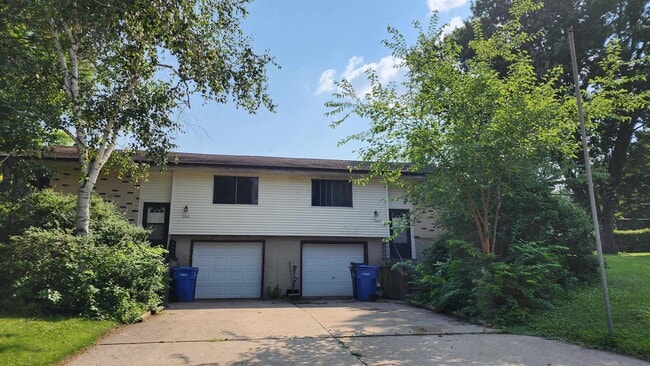 property at 2418 Adler Cir