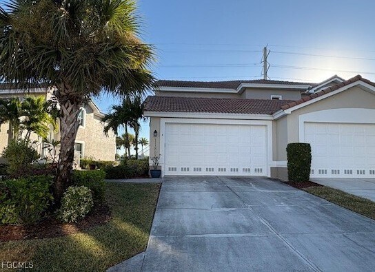 11807 Bayport Ln in Ft. Myers, FL - Building Photo