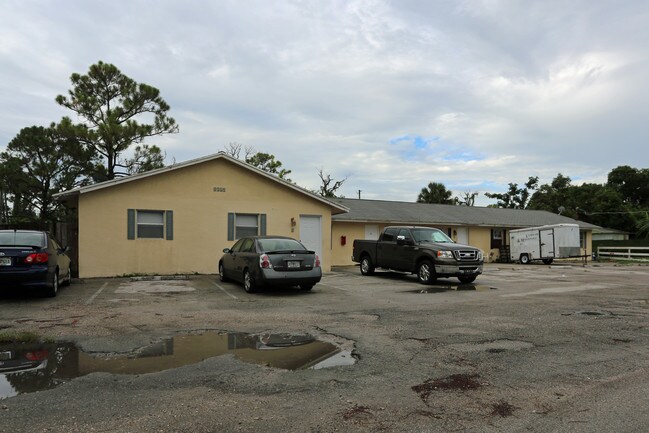 4330 Vermont Ave in Lake Worth, FL - Building Photo - Building Photo