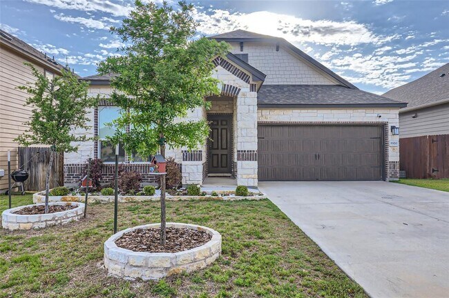 1920 Tigs Trl in Leander, TX - Building Photo - Building Photo