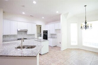 1029 Janus Dr in Carrollton, TX - Building Photo - Building Photo