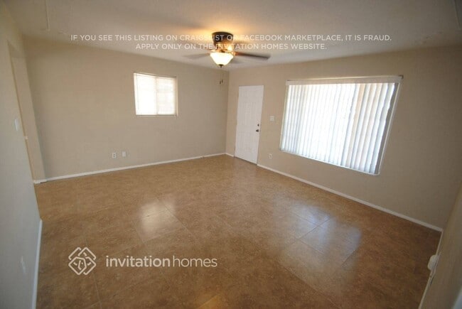 1465 E Jarvis Ave in Mesa, AZ - Foto de edificio - Building Photo