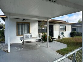 3913 W Lemon St in Tampa, FL - Building Photo