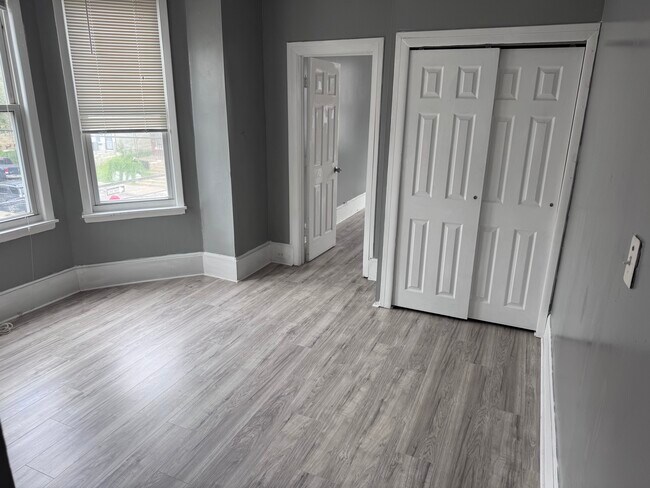 3618 N 19th St, Unit 2ND FLOOR in Philadelphia, PA - Building Photo - Building Photo