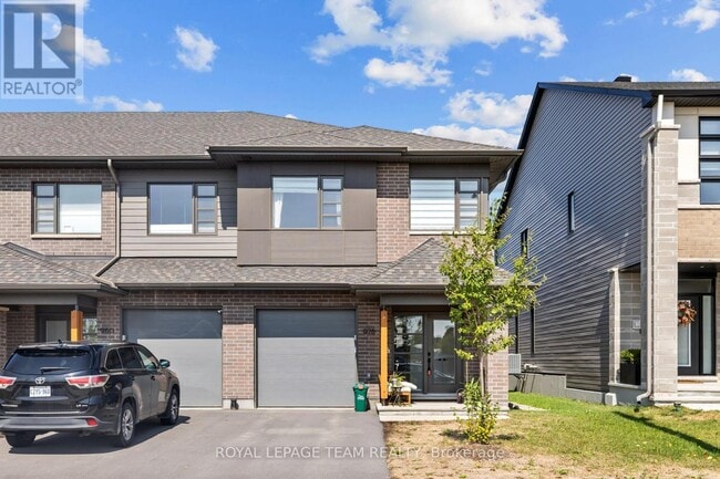 property at 978 Acoustic Wy