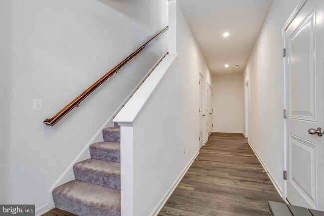 1606 Dorothy Ln in Woodbridge, VA - Building Photo - Building Photo