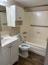 5123 Ryan Rd in Toledo, OH - Foto de edificio - Building Photo