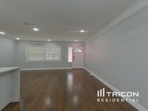 1628 S Highland Ave in Clearwater, FL - Building Photo - Building Photo